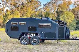 BRUDER EXPEDITION TRAILER