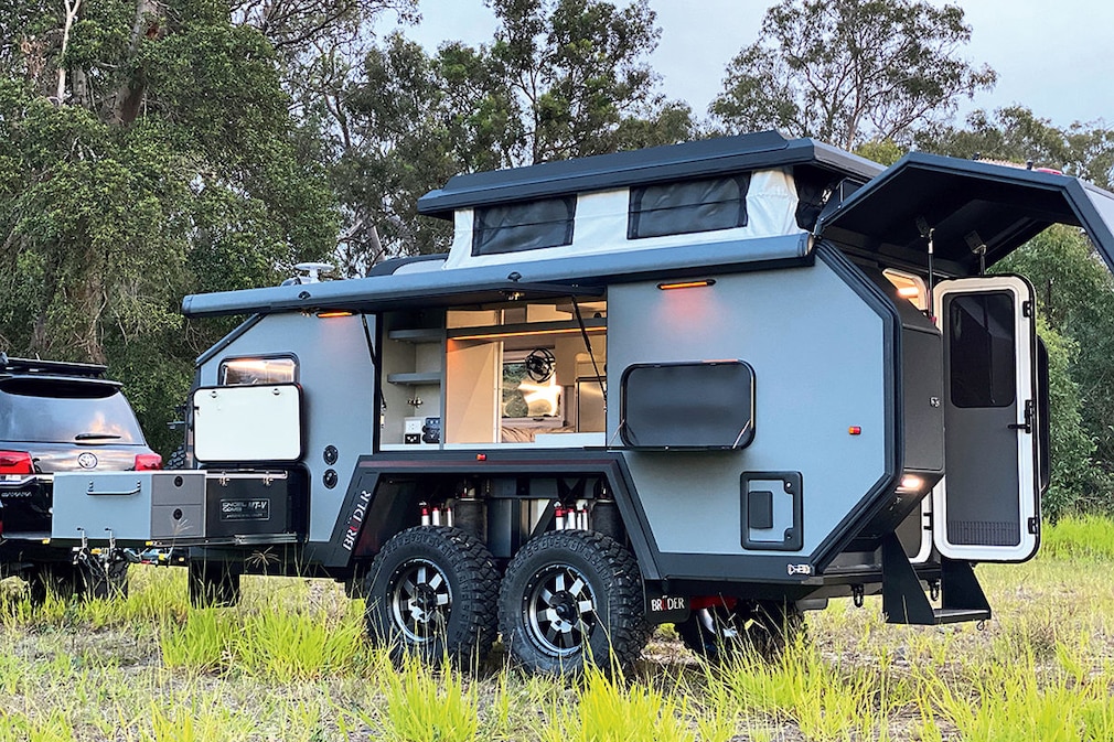 BRUDER EXPEDITION TRAILER