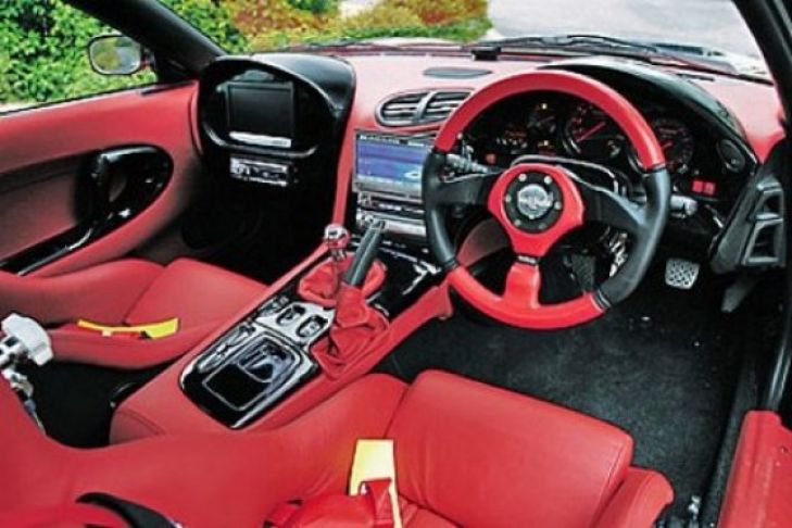 Mazda RX-7 von VeilSide
