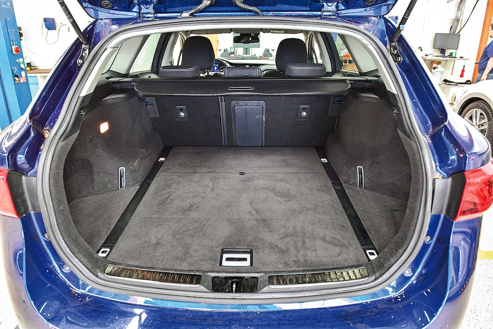 Toyota Avensis Touring Sports