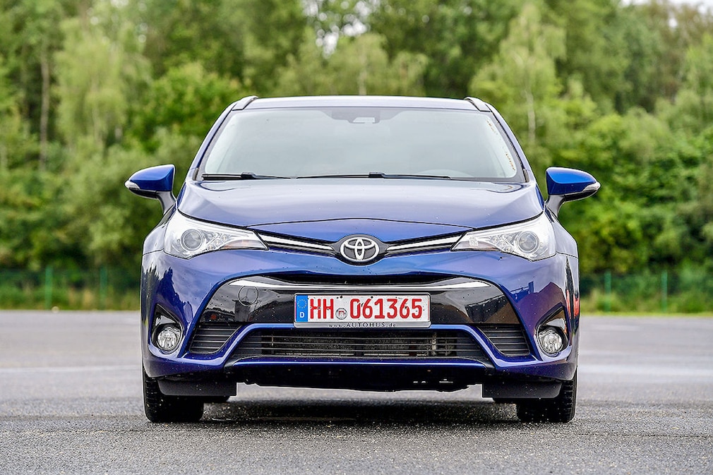 Toyota Avensis Touring Sports