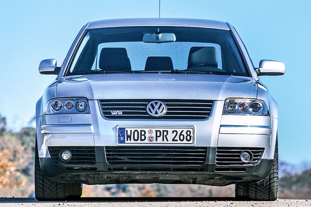 VW Passat W8