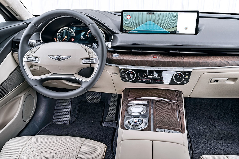Hyundai Genesis G80 2.2D