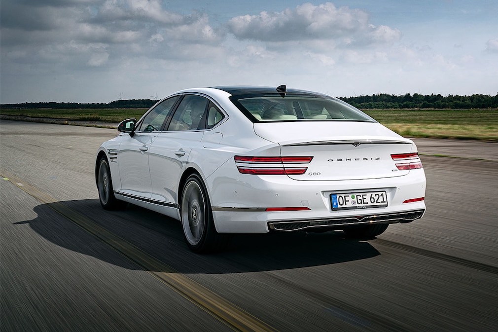Hyundai Genesis G80 2.2D