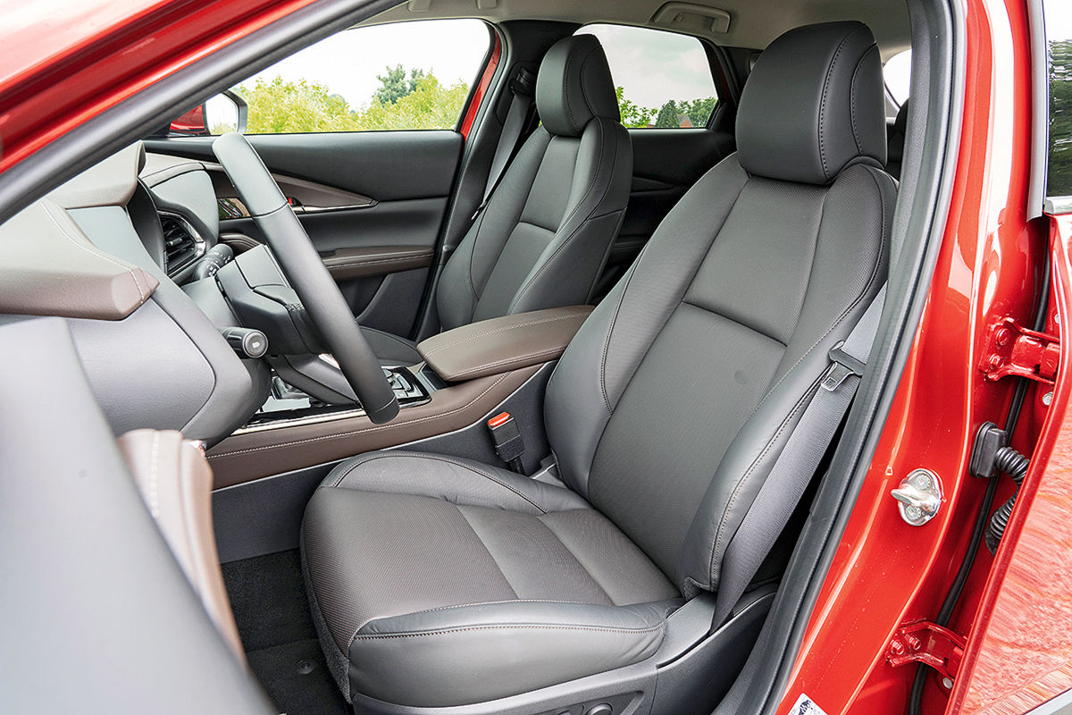 MAZDA CX-30