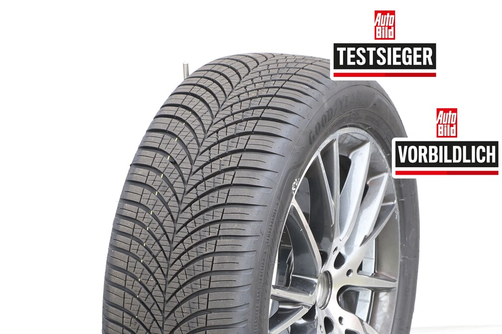 All-weather tires All-season tire test in 225/50 R 17 - Goodyear Vector 4Seasons Gen3 test winner Exemplary
