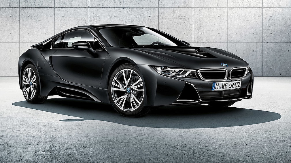 BMW i8 Frozen Black Edition BMW i8 Frozen Black Edition