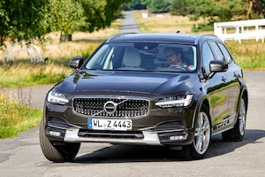 Volvo V90 D4 Cross Country