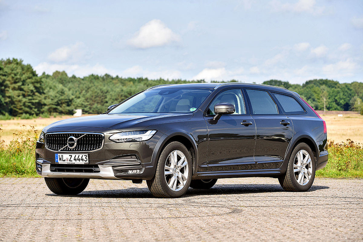 Volvo V90 D4 Cross Country