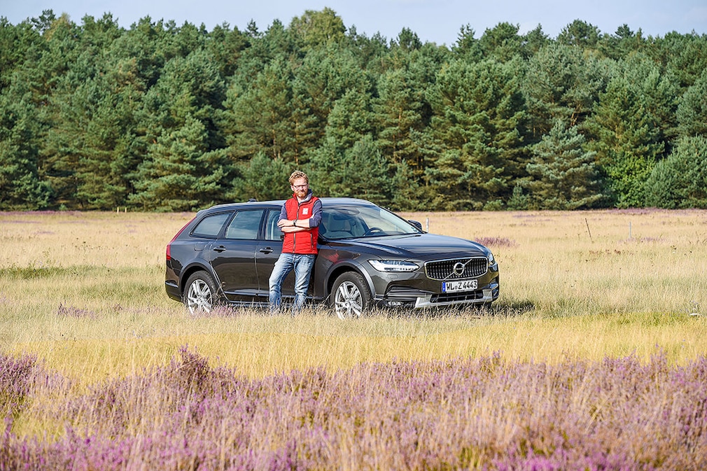 Volvo V90 D4 Cross Country