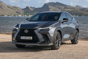 Lexus NX 450h+ AWD