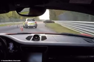 Mercedes C 63 crasht nach zwei Sekunden 