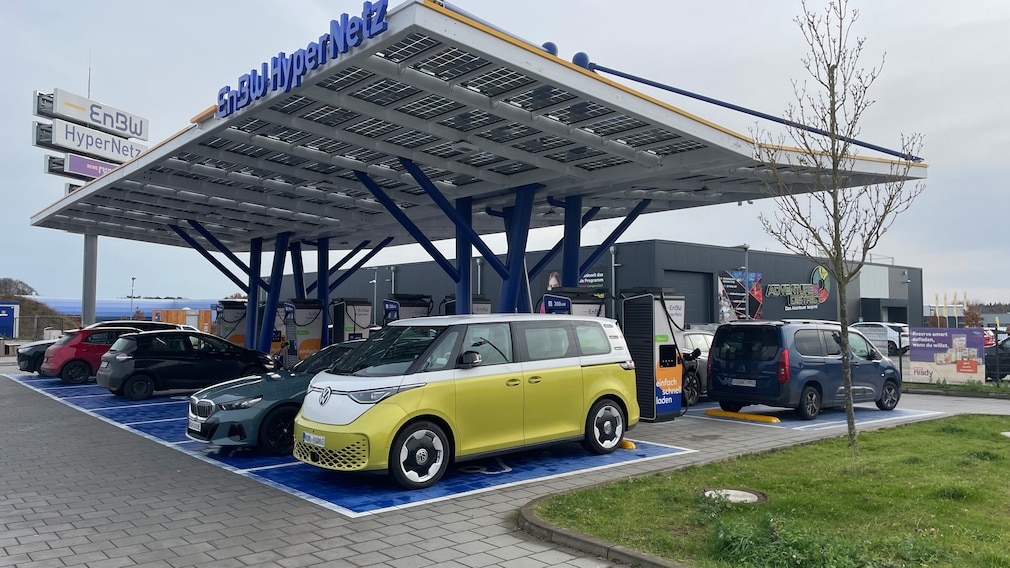 EnBW E-Auto-Ladestation - Lade-App-Report 2025 Montage