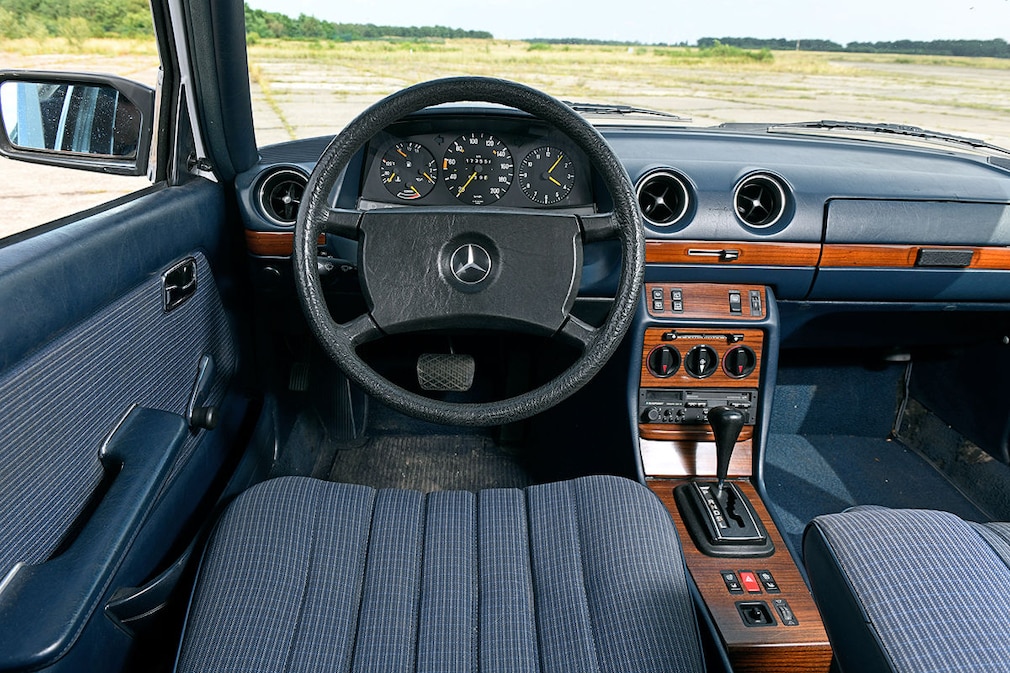 Mercedes 200T