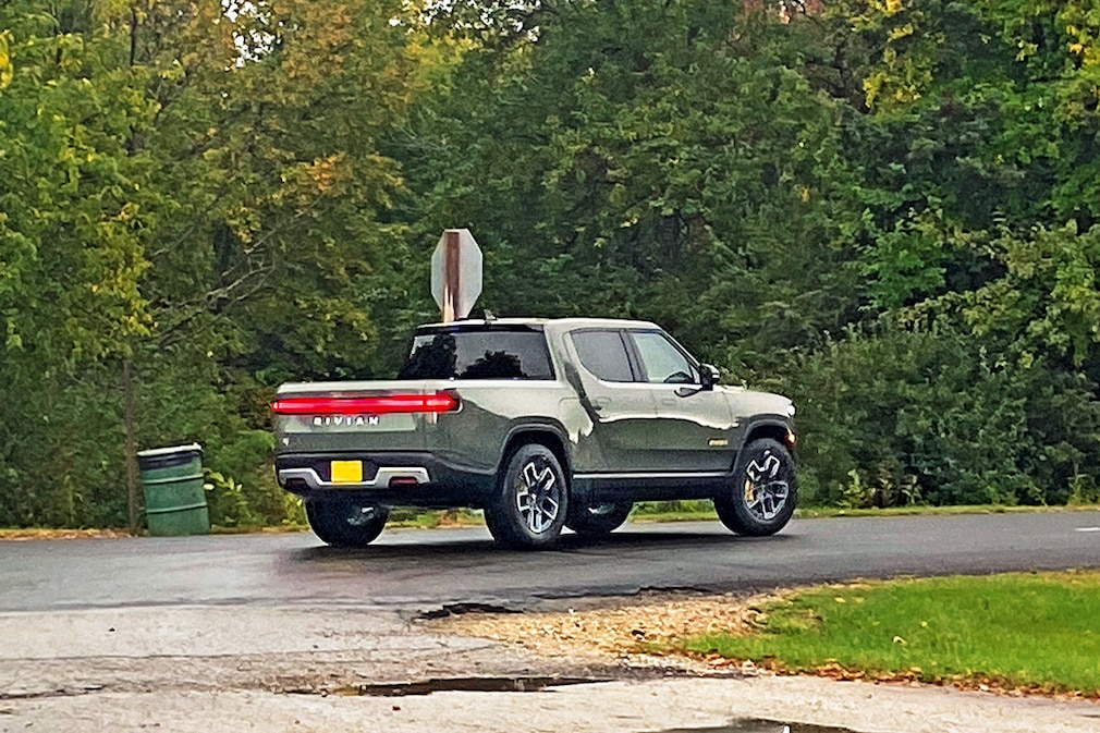 Rivian R1T