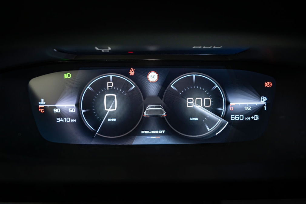 Peugeot 308 PureTech 130 EAT8 GT