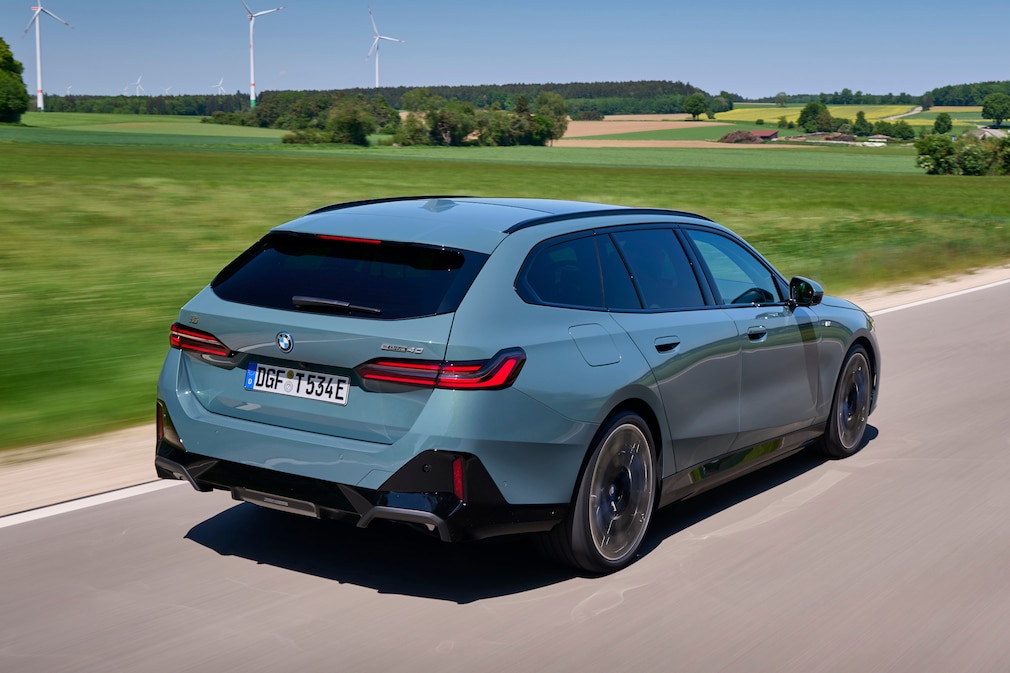 BMW i5 eDrive40 Touring