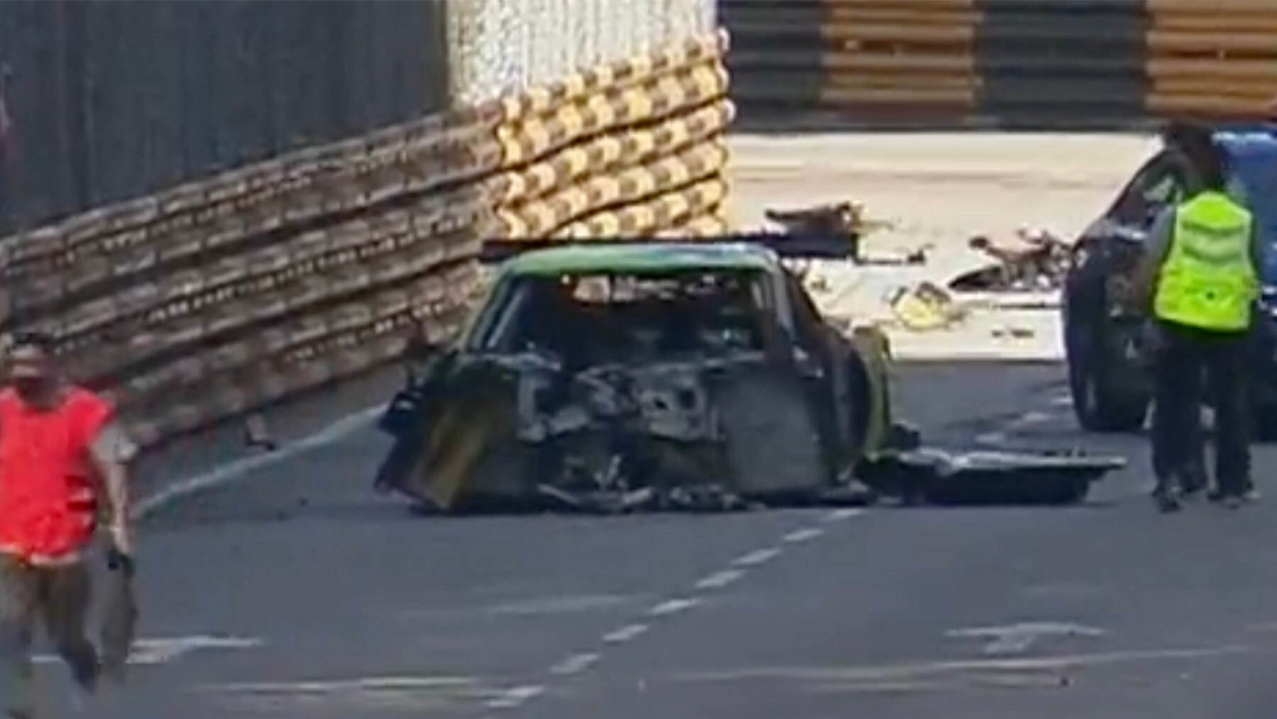 macau gp chinese bricht sich mehrere rippen auto bild