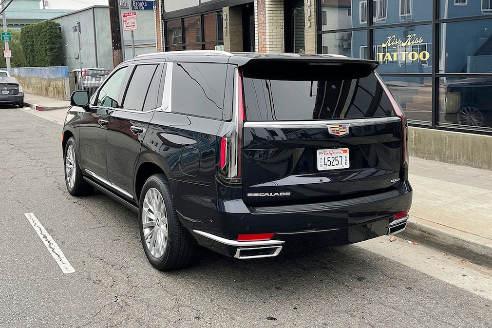 Cadillac Escalade 600 D
