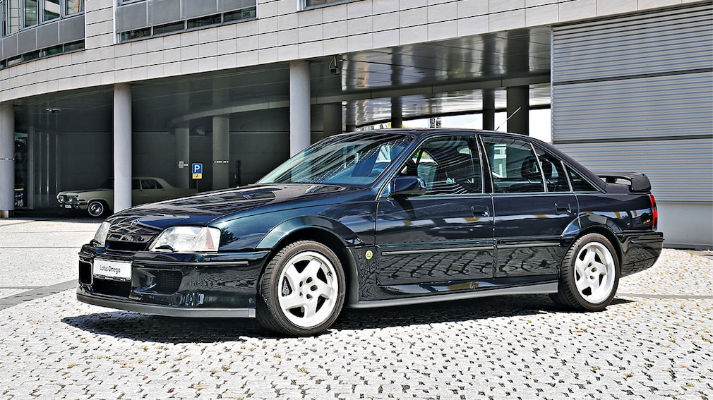 Opel Lotus Omega Opel Lotus Omega
