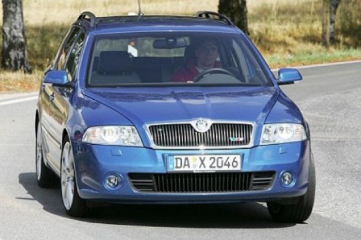 Skoda Octavia RS Combi gegen Audi A4 Avant