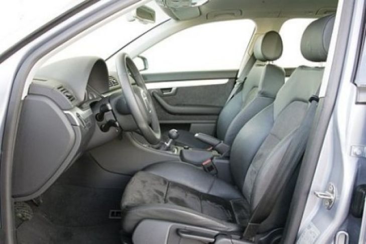 Skoda Octavia RS Combi gegen Audi A4 Avant