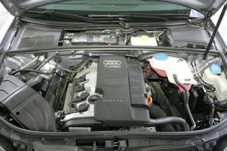 Skoda Octavia RS Combi gegen Audi A4 Avant