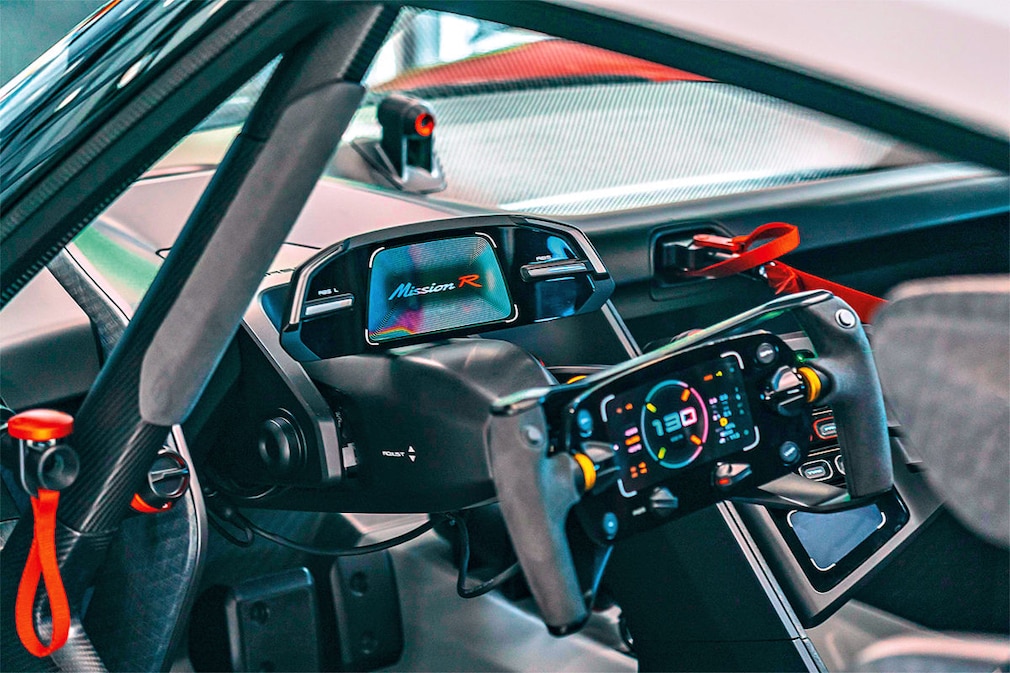 Porsche Mission R