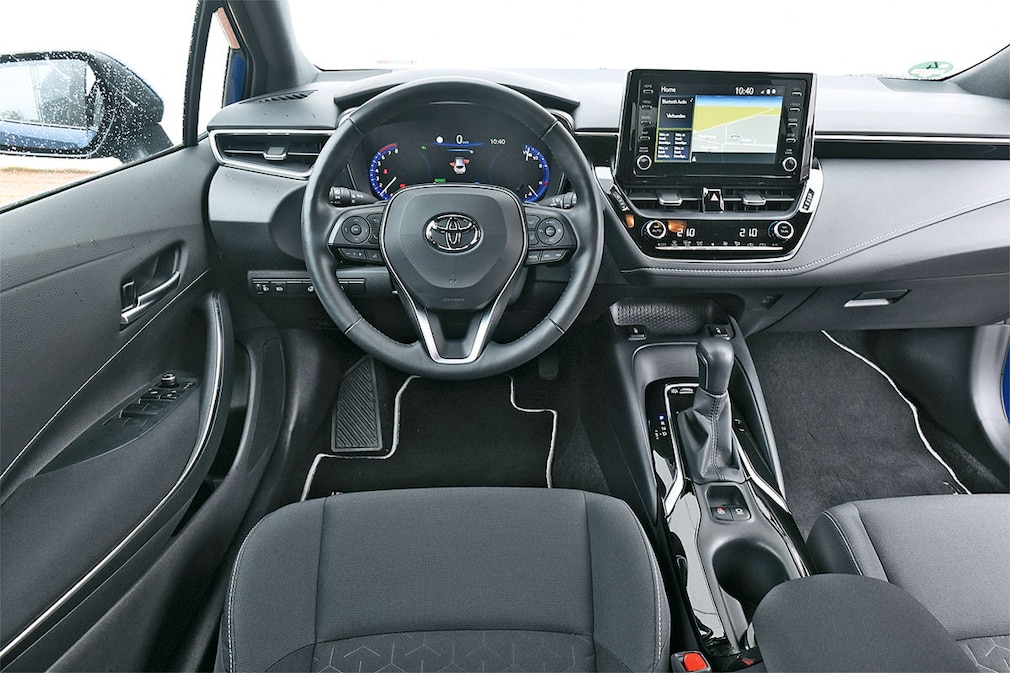 Toyota Corolla 2.0 VVT-i Hybrid
