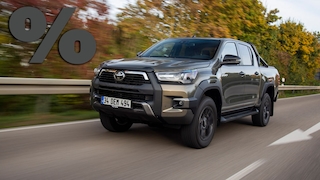 Carwow Toyota Hilux