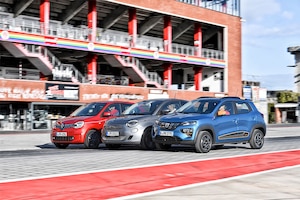 Renault Twingo Electric Fiat 500e Dacia Sprint