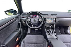 Skoda Superb Combi 1.4 TSI iV