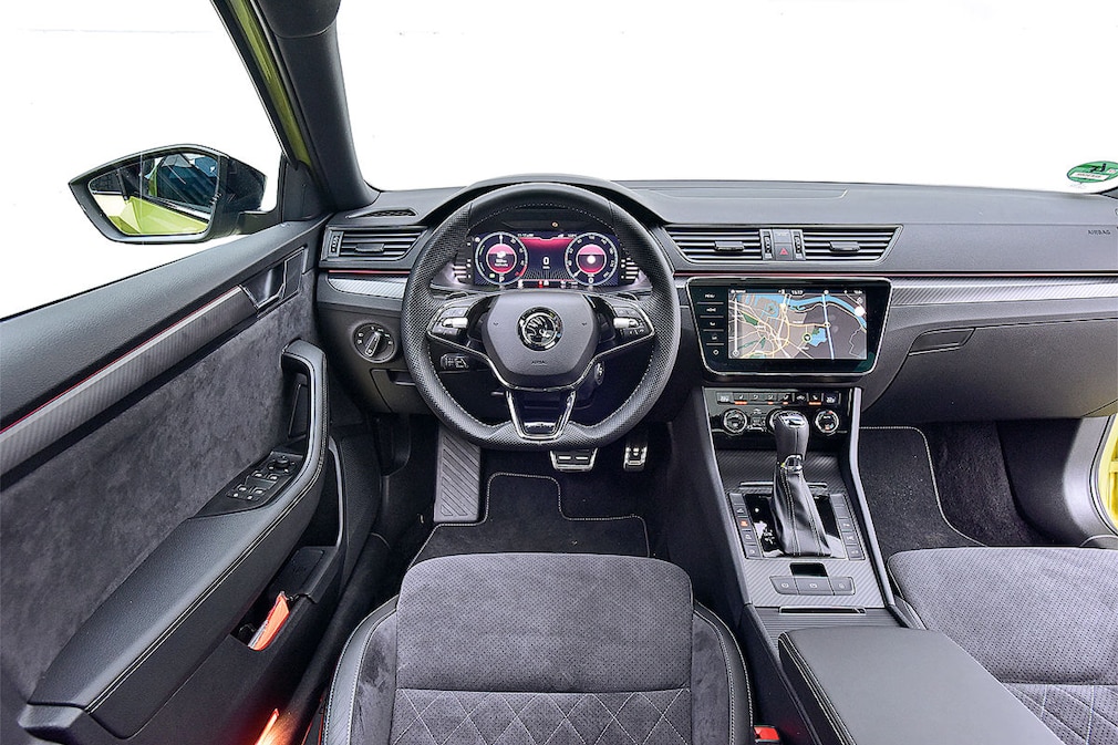 Skoda Superb Combi 1.4 TSI iV