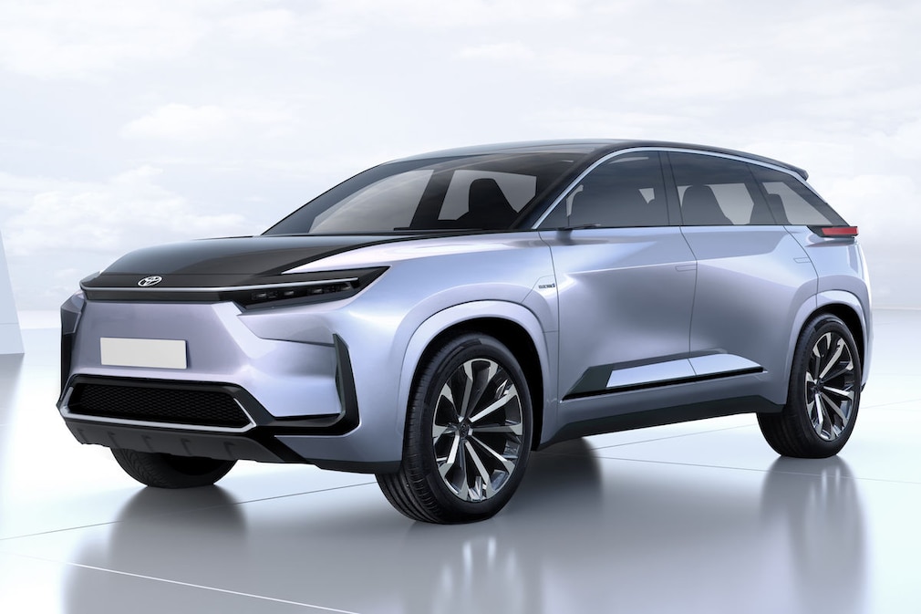 Toyota bz SUV