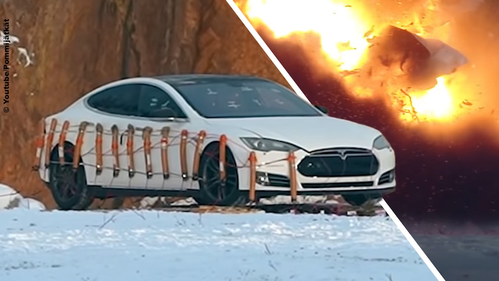 Montage Tesla Model S gesprengt