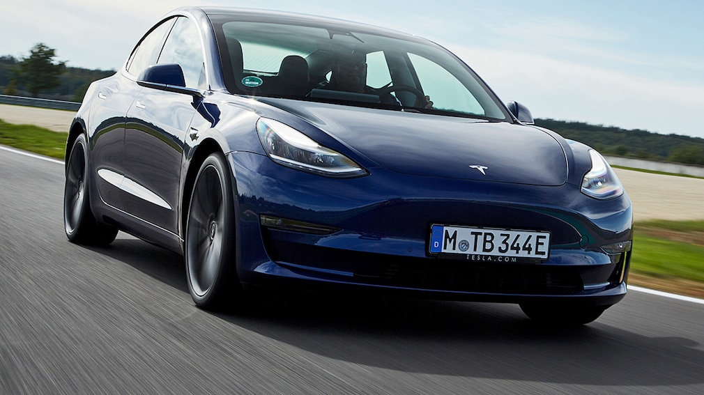 Tesla Model 3 Long Range