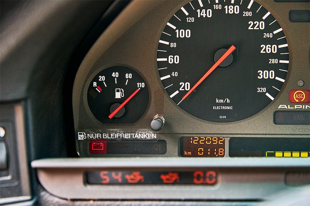 BMW ALPINA B10 BITURBO