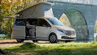 Mercedes EQV Camping-Umbau von Sortimo Walter Rüegg AG // PLC