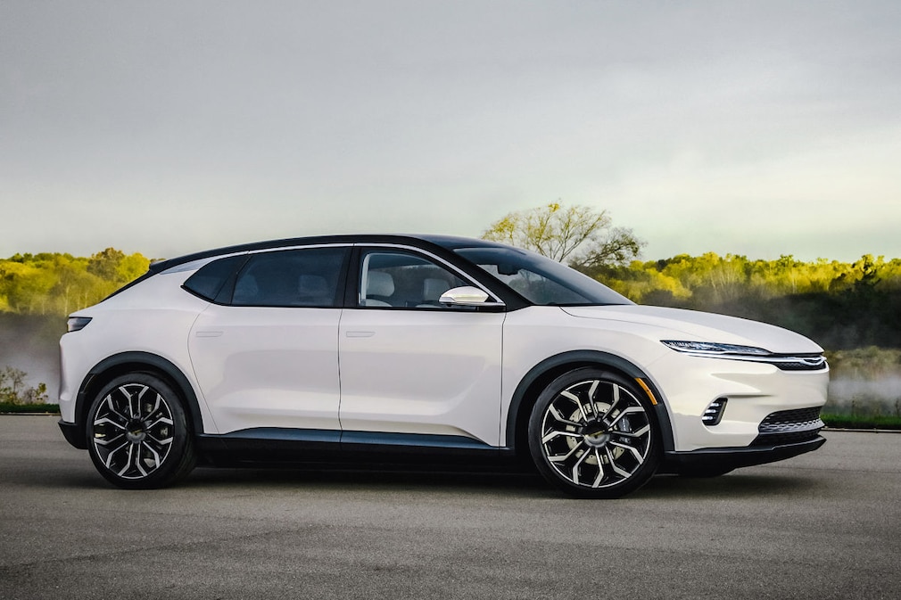 Chrysler Unveils Airflow Concept