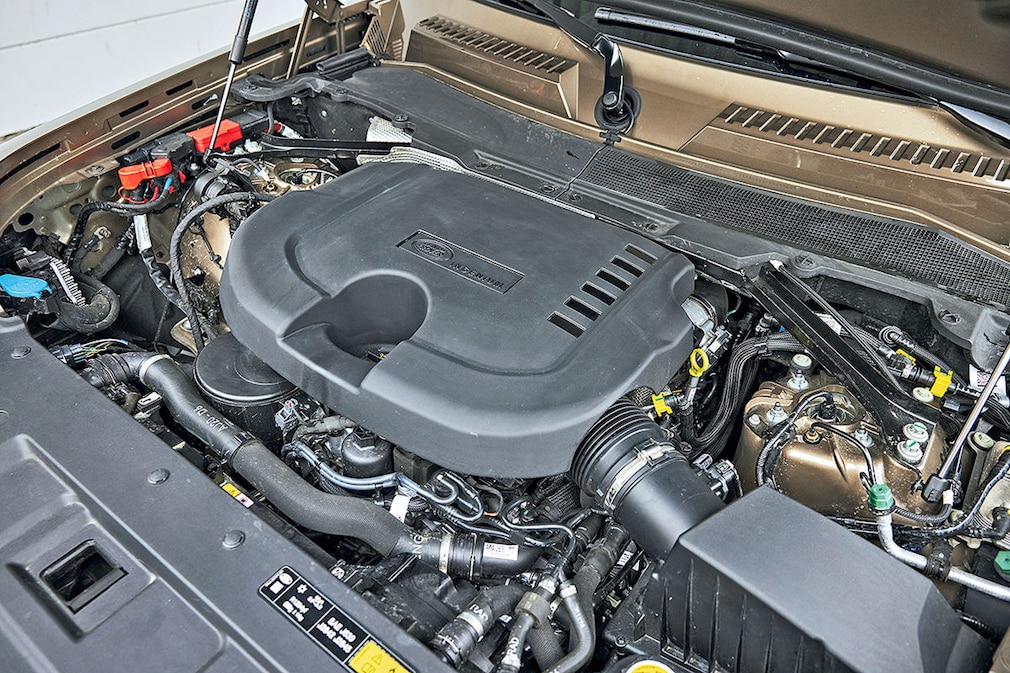 Land Rover Defender 90 D300