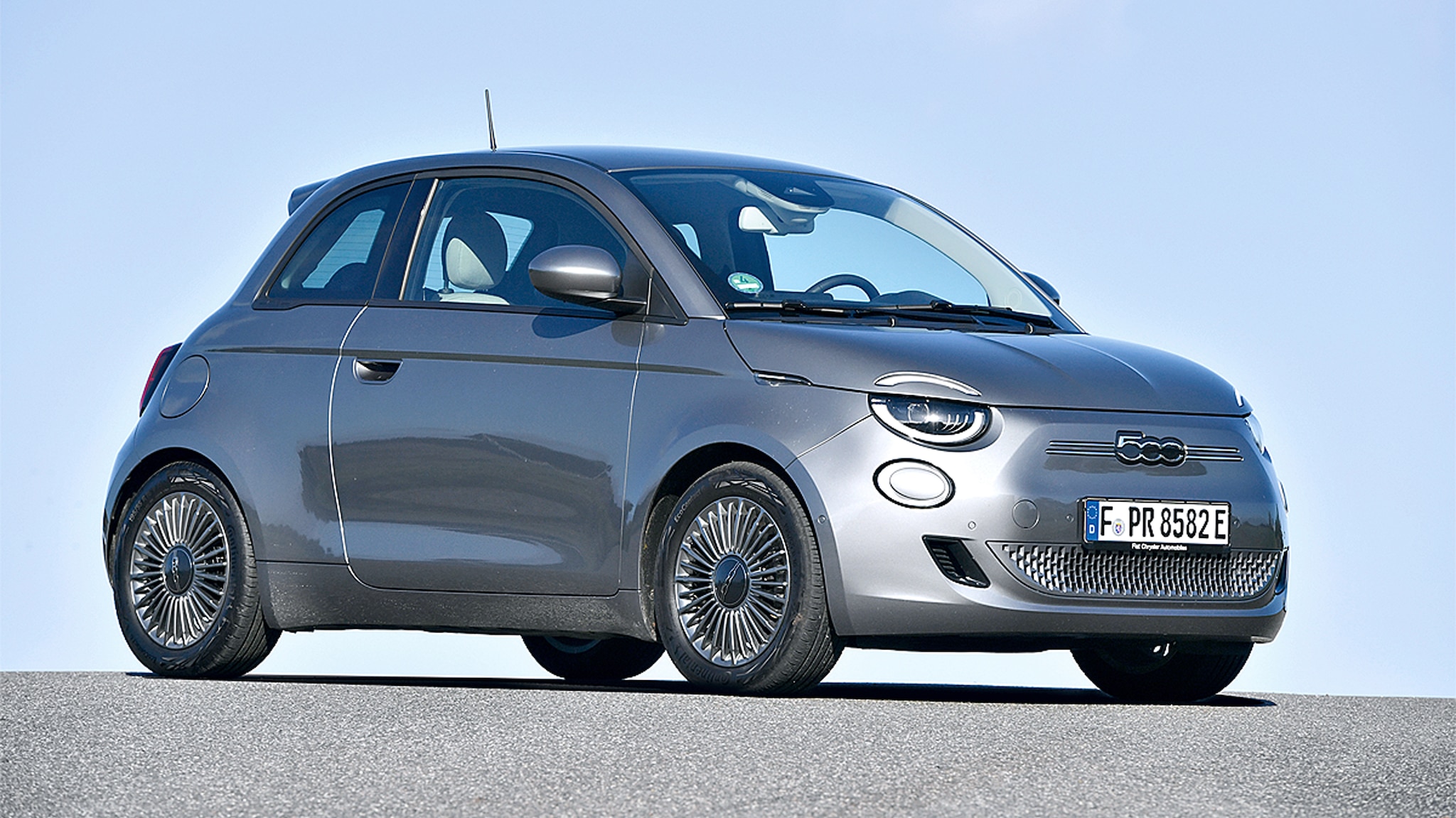 Fiat-500e-2022-Leasing-Elektro-Reichweite-Preis-Action-Den-Fiat-500e-f-r-weniger-als-100-Euro-leasen