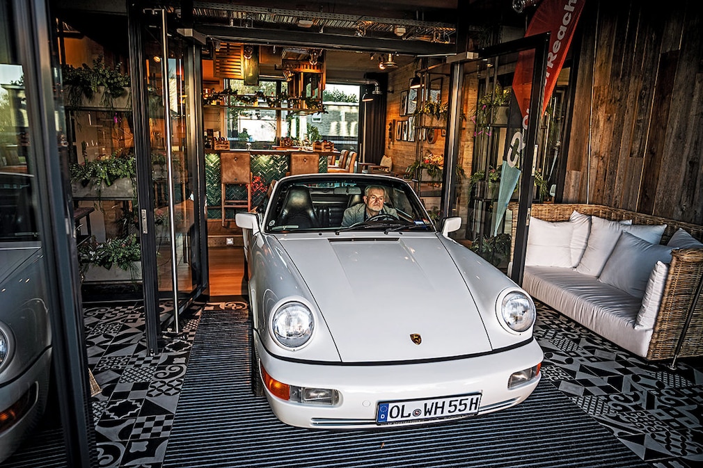 Porsche 911 Whitney Houston