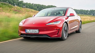 Tesla Model 3 Performance