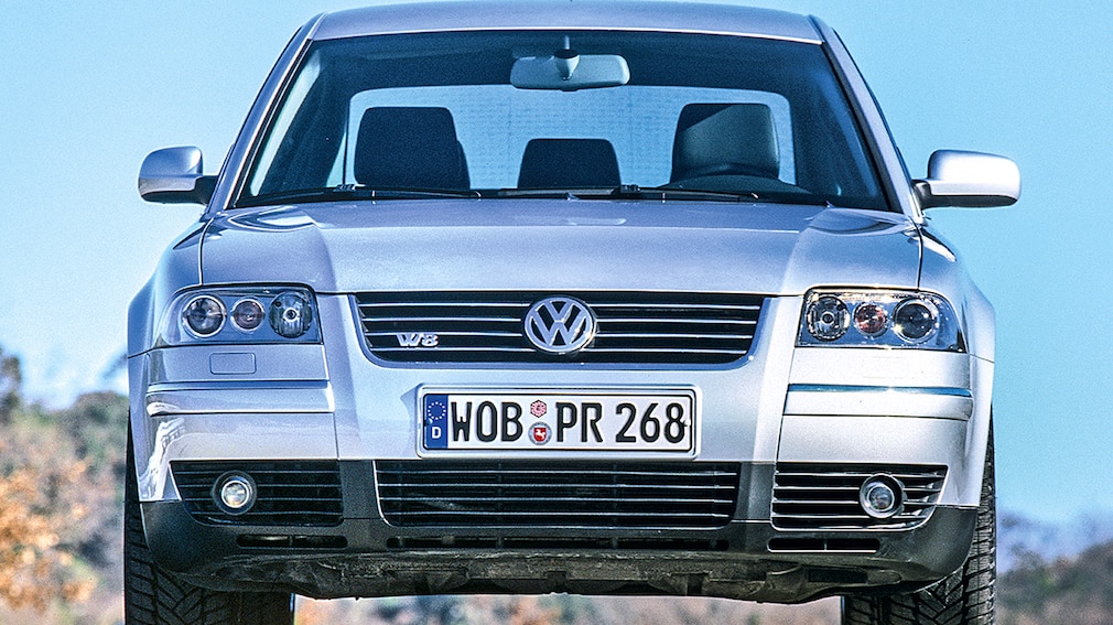 VW Passat W8 