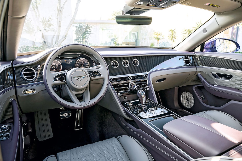 Bentley Flying Spur Hybrid