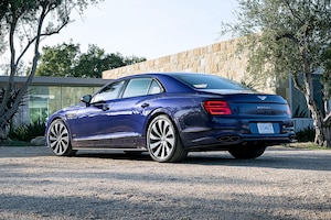 Bentley Flying Spur Hybrid