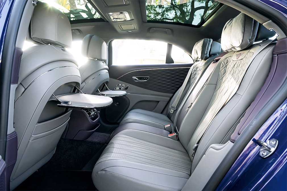 Bentley Flying Spur Hybrid