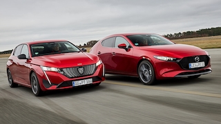 Peugeot 308 PureTech 130 Mazda 3 e-Skyactiv G 2.0 M Hybrid