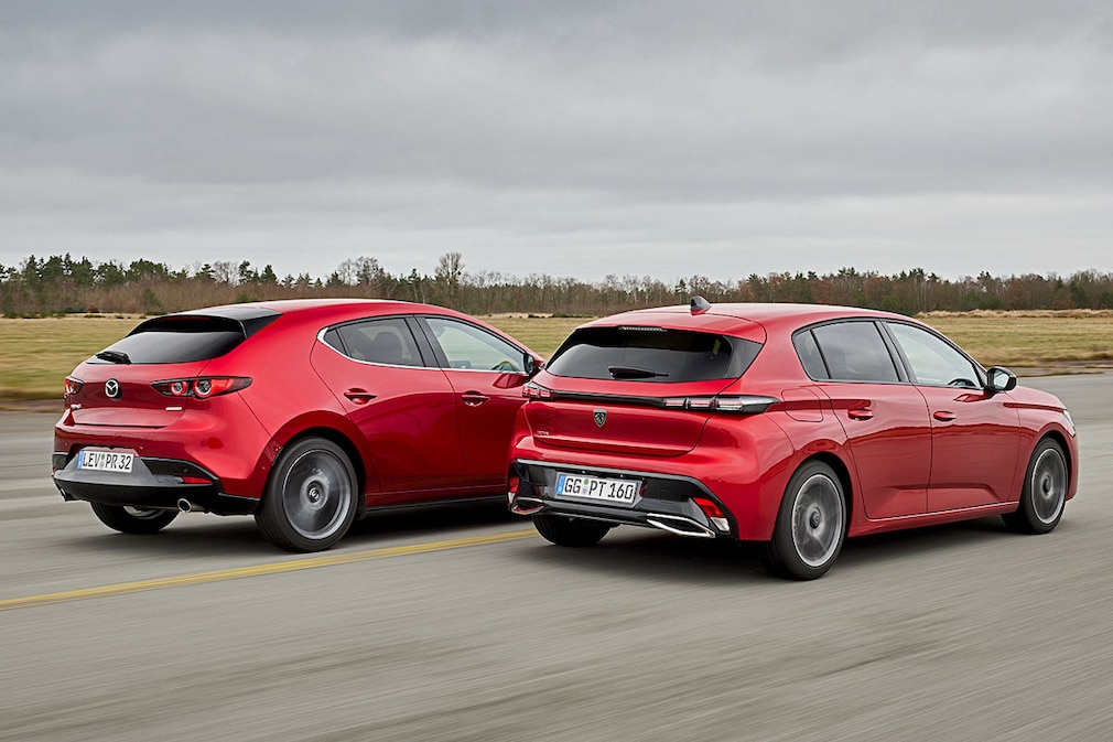 Mazda 3 e-Skyactiv G 2.0 M Hybrid Peugeot 308 PureTech 130