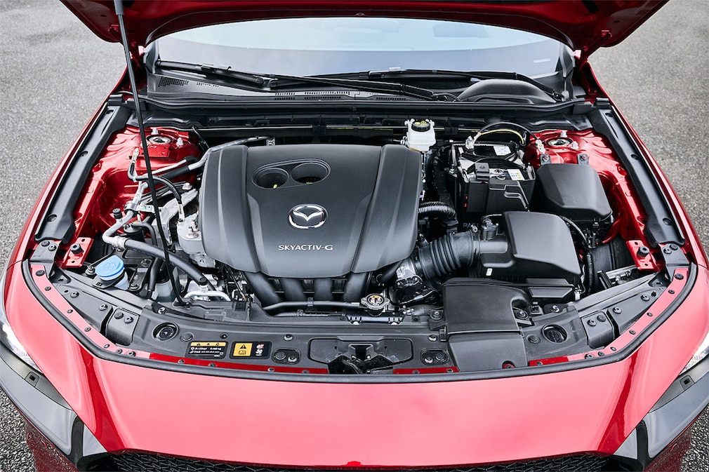 Mazda 3 e-Skyactiv G 2.0 M Hybrid